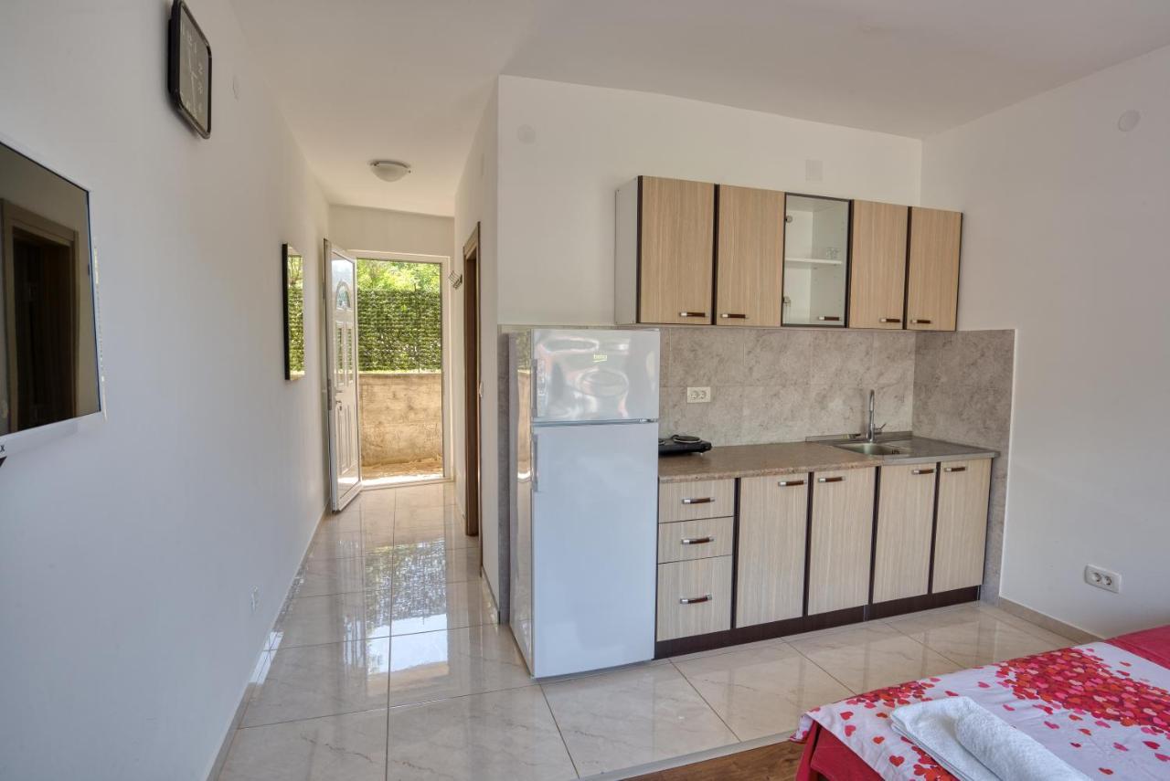 Apartmani Cukic Rafailovici Budva Exteriér fotografie